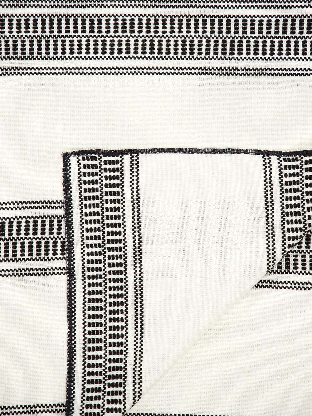 Vice Versa Embroidered Canvas Cyclades Black Throw