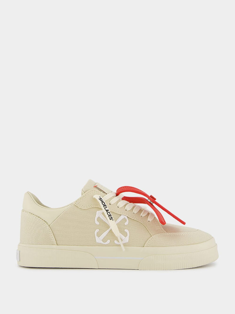 Reeland sneaker on sale white canvas
