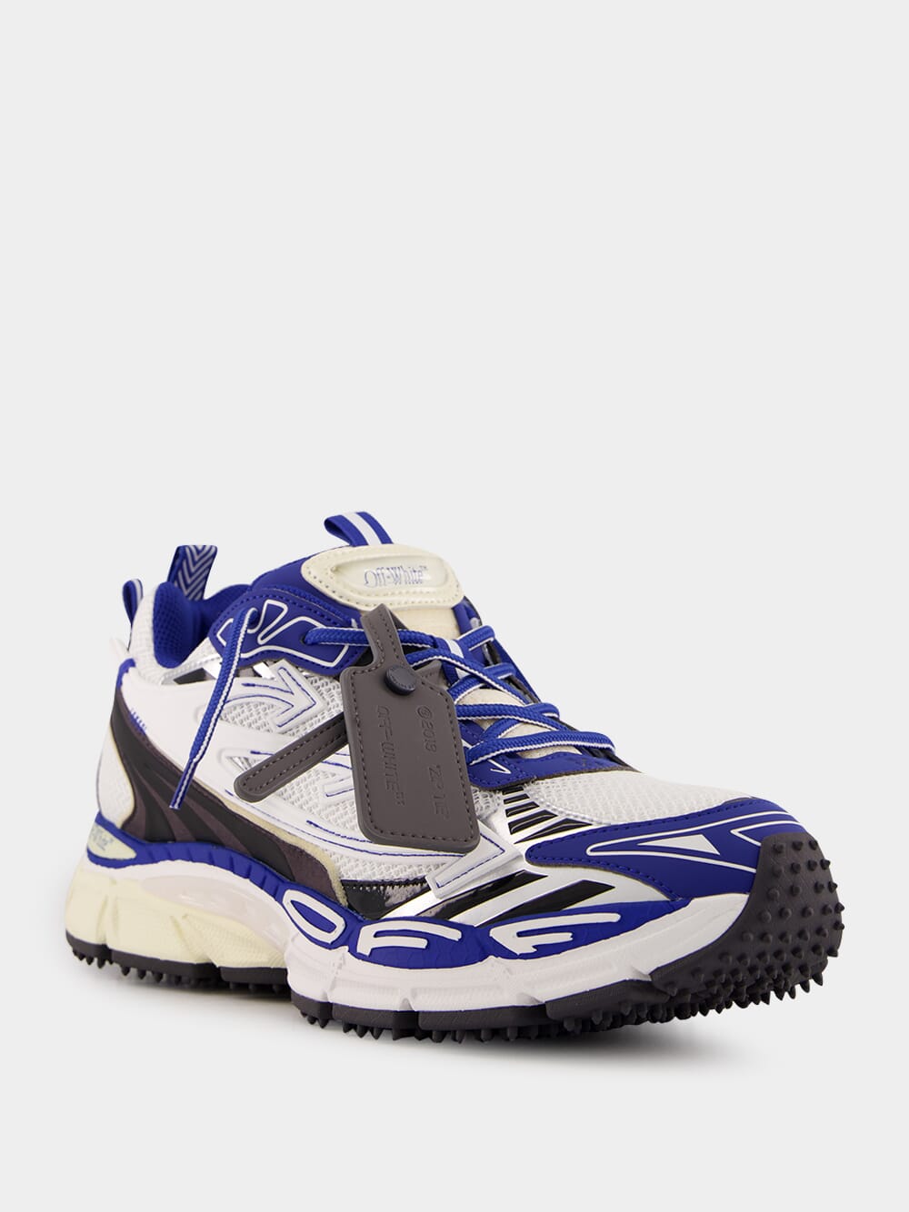 White sneakers black back hotsell