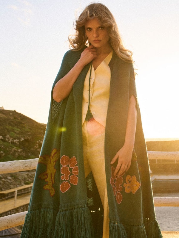 Saphire 3 Embroidered Knitted Cape