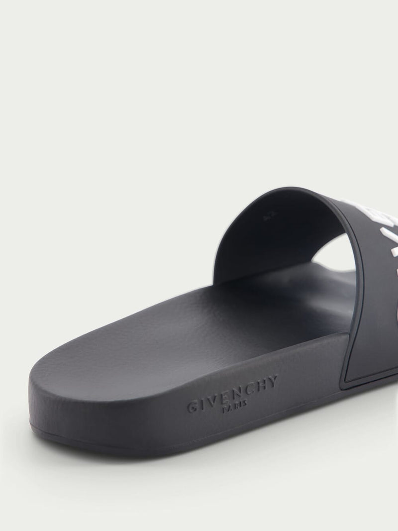 GivenchyRubber slides at Fashion Clinic