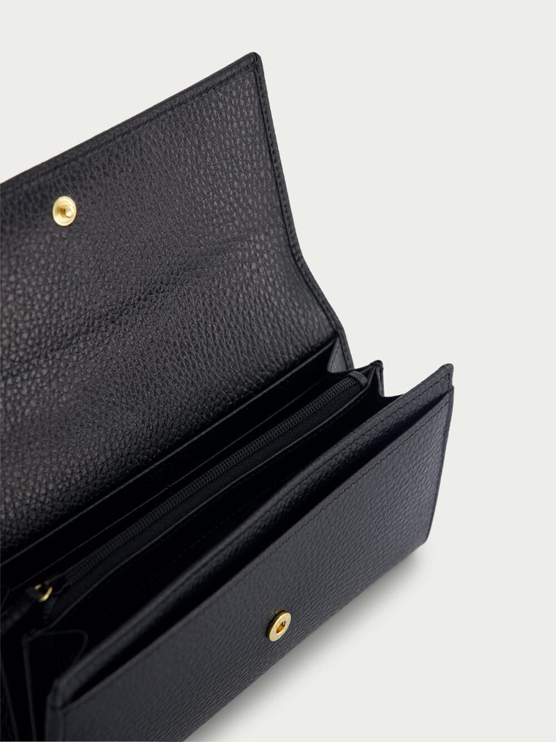 GucciBlack Marmont Medium Wallet at Fashion Clinic