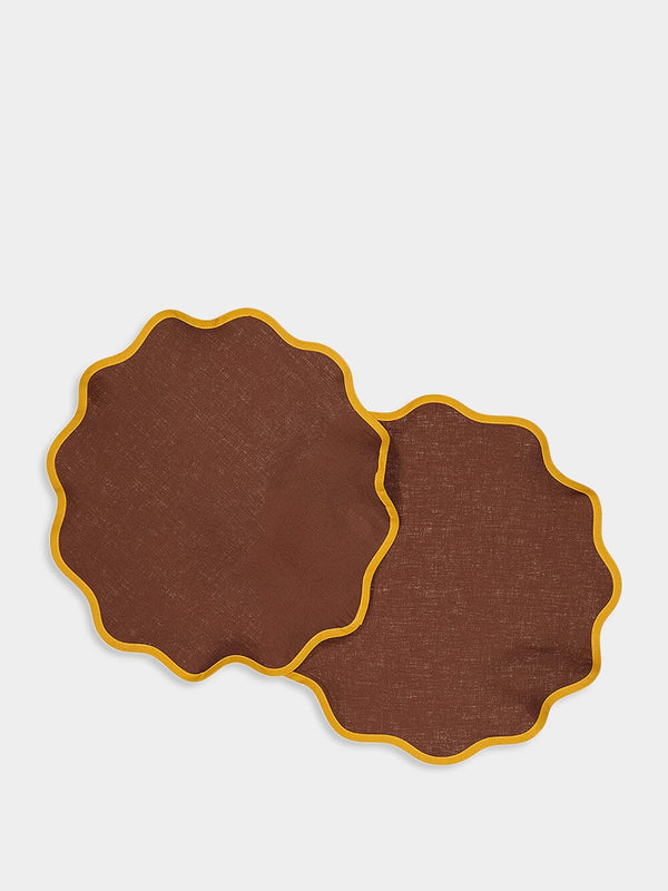 La DoubleJSet of 2 Rainbow Chocolate Cloud Placemat at Fashion Clinic